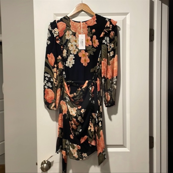 Reformation Quest Dress NWT - Picture 3 of 5